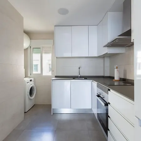 Pent Seaview - Atico Reformado Y Playa A 5 Metros. *