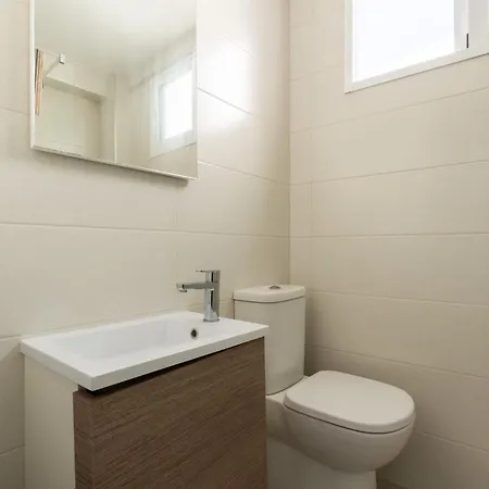 Pent Seaview - Atico Reformado Y Playa A 5 Metros.