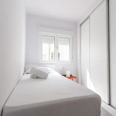 Apartment Pent Seaview - Atico Reformado Y Playa A 5 Metros.