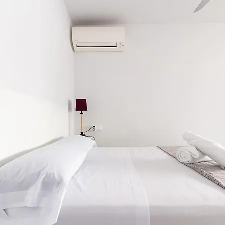 Apartment Pent Seaview - Atico Reformado Y Playa A 5 Metros.